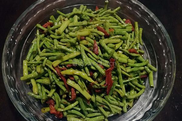 火鸡腿炒豇豆的做法图解8