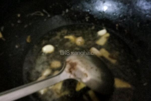 毛豆烧鸡的做法图解1