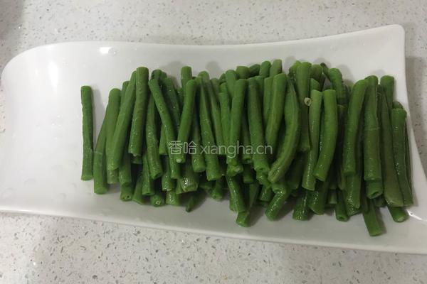 麻酱拌豆角的做法图解3