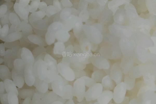 小太阳瓜焗六彩米饭的做法图解4