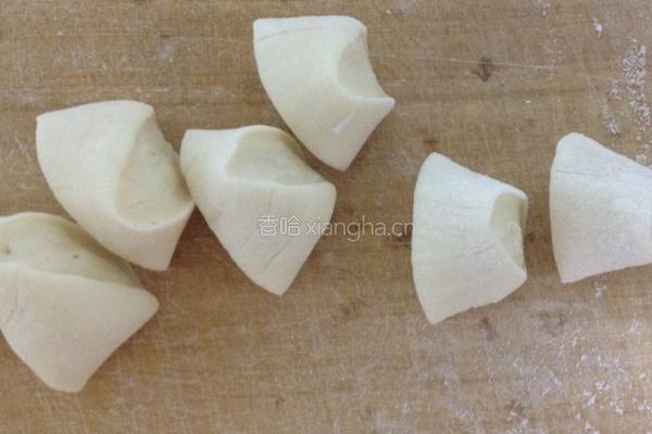 牛肉内脂豆腐小笼包的做法图解6