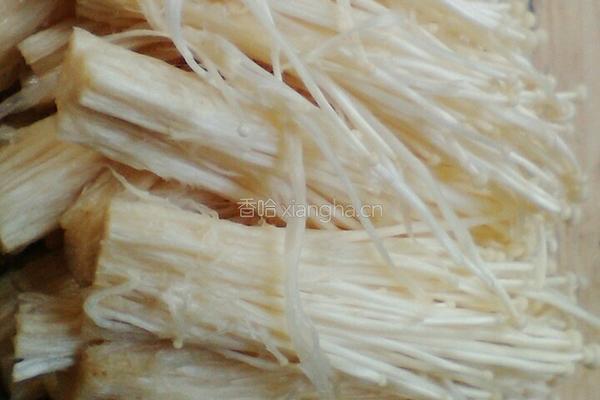 炸金针菇的做法图解2