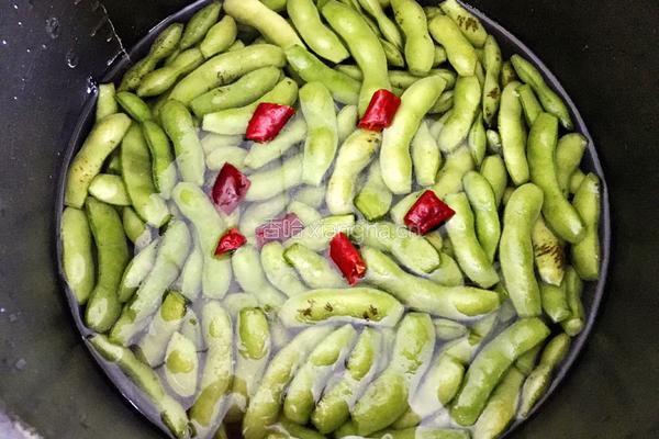 盐水煮毛豆的做法图解5