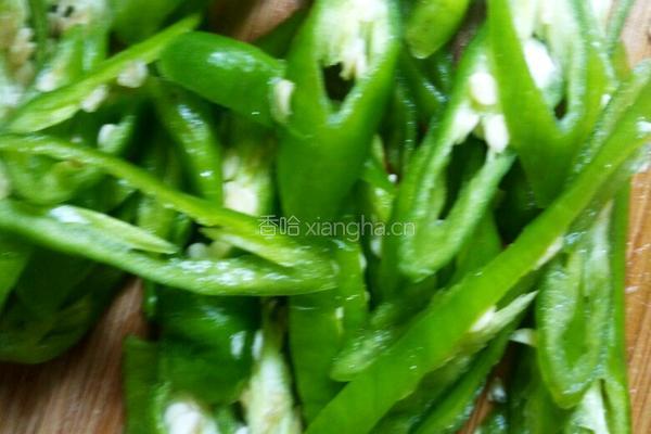 青椒煎豆腐的做法图解2