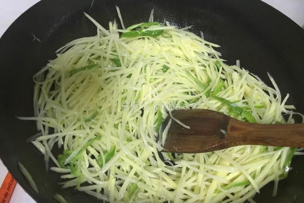 青椒土豆丝的做法图解6