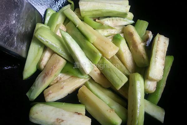鱼香茄子的做法图解6