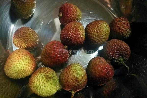 荔枝樱桃扣的做法图解3