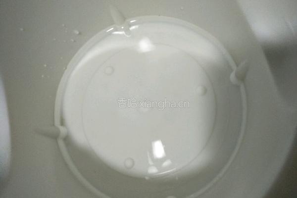 自制老酸奶的做法图解6