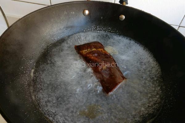 杏鲍菇炒腊肉的做法图解3