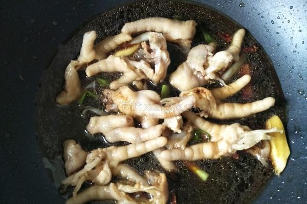 红烧鸡爪的做法图解8