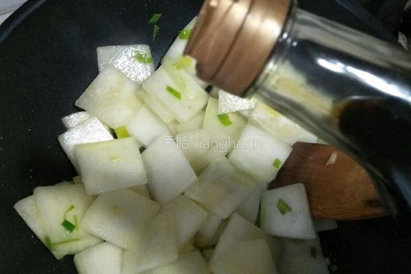 虾皮炒冬瓜的做法图解5
