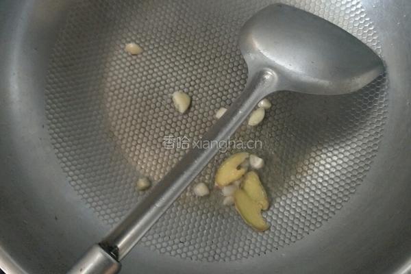 西红柿海参花汤的做法图解1