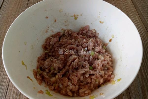 茄子馅肉包的做法图解7