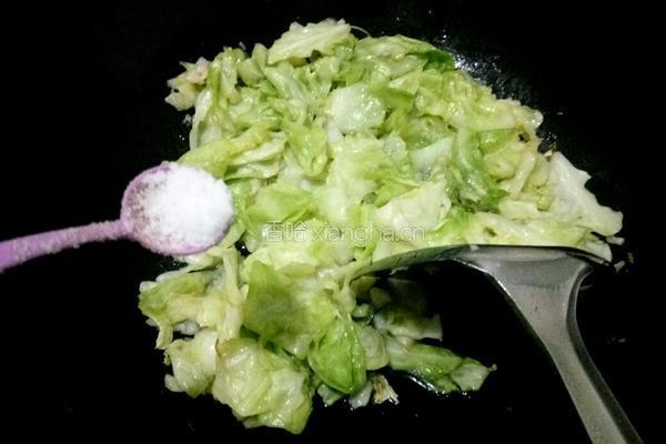 清炒卷心菜的做法图解5