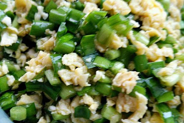 韭菜鸡蛋饺子馅的做法图解10