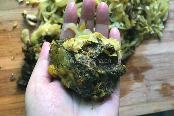 炒酸菜的做法图解3