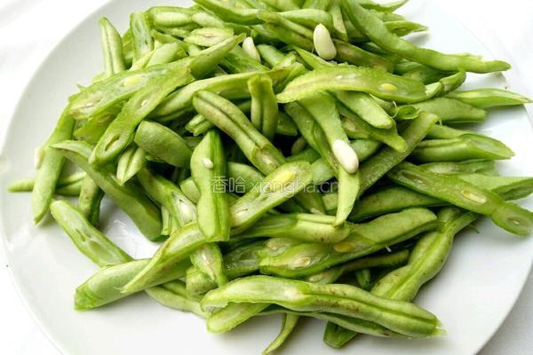 清炒四季豆的做法图解1