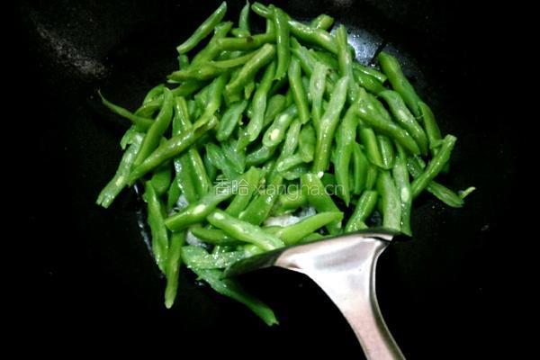 清炒四季豆的做法图解5