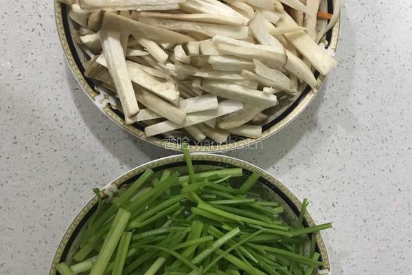 素炒三丝的做法图解1