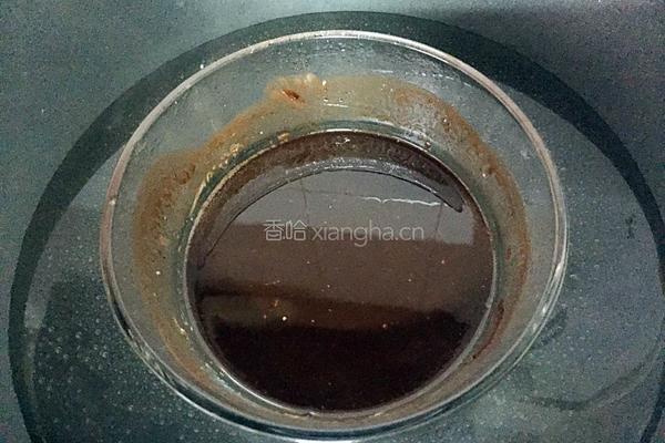 爆浆巧克力蛋糕的做法图解2
