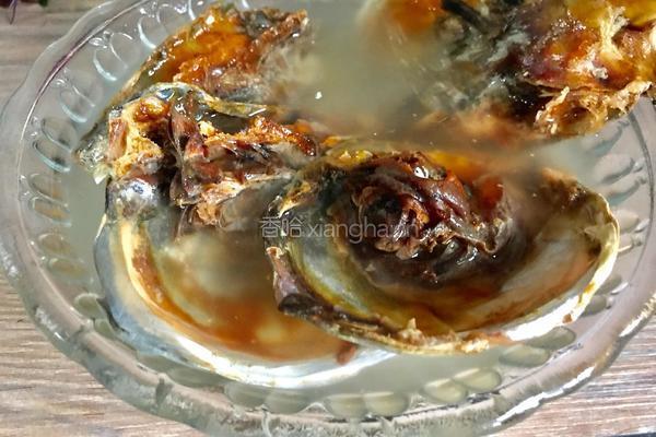 腊鱼头炖豆腐皮的做法图解1
