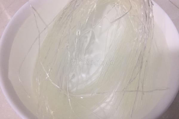 蒜蓉粉丝蒸大虾的做法图解5