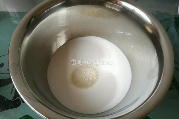 酸奶慕斯蛋糕的做法图解5