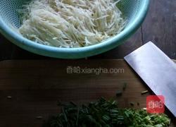 土豆饼的做法图解1