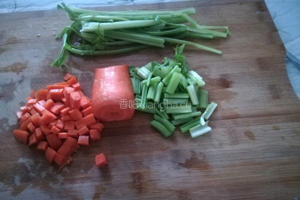炝拌花生米的做法图解3