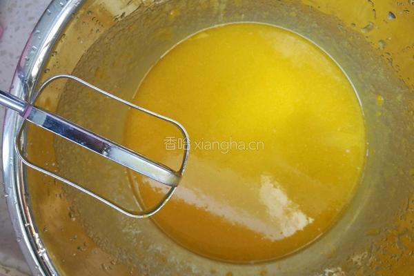 戚风蛋糕的做法图解3