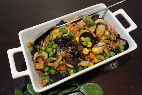 口蘑豌豆炒木耳