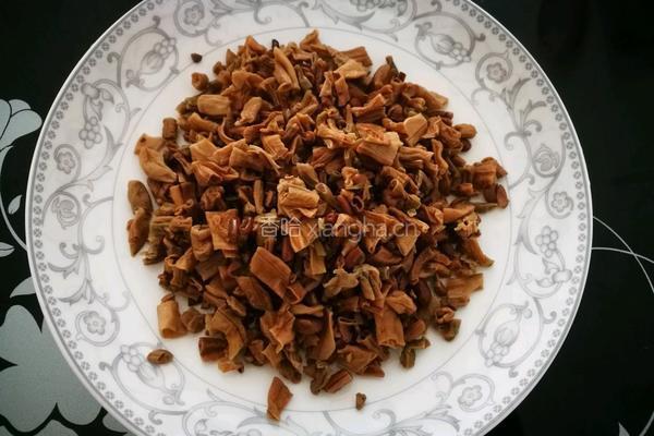 香辣干豆角炒肉的做法图解2