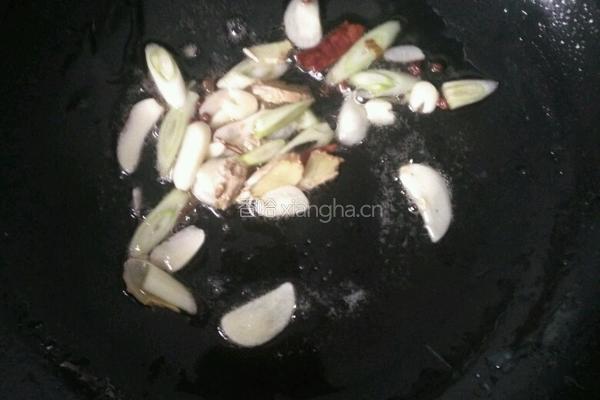 酸辣土豆胡萝卜丝的做法图解3