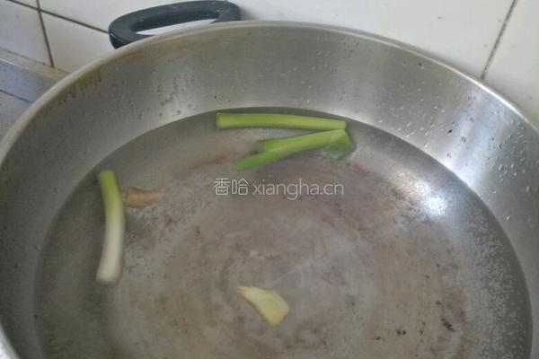 玉米面面条的做法图解6