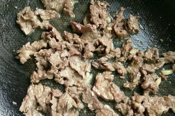 牛肉炒苦瓜的做法图解12