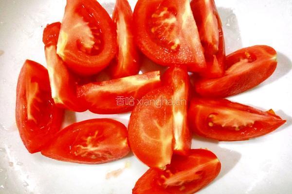 瘦肉番茄豆腐汤的做法图解1
