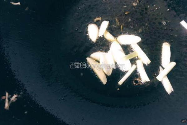 红烧鳊鱼的做法图解4