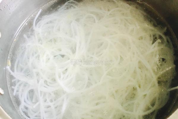 菠菜粉丝汤的做法图解10