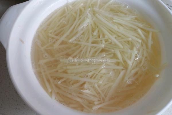 尖椒土豆丝的做法图解3