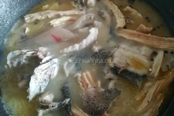 腐竹鱼片汤的做法图解6