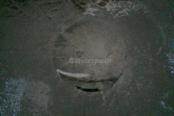 清炒花生的做法图解3