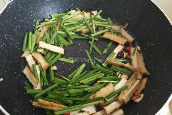 韭菜炒香干的做法图解7