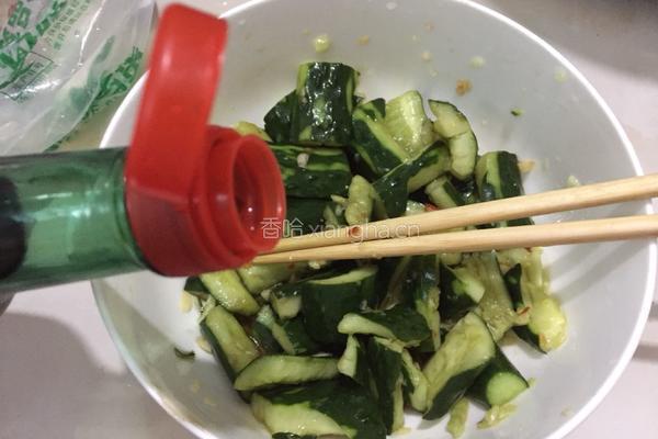 拍青瓜的做法图解8