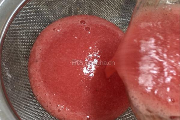 西瓜汁果冻的做法图解4