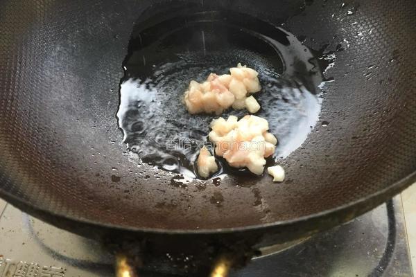 炒土豆胡萝卜丁的做法图解5