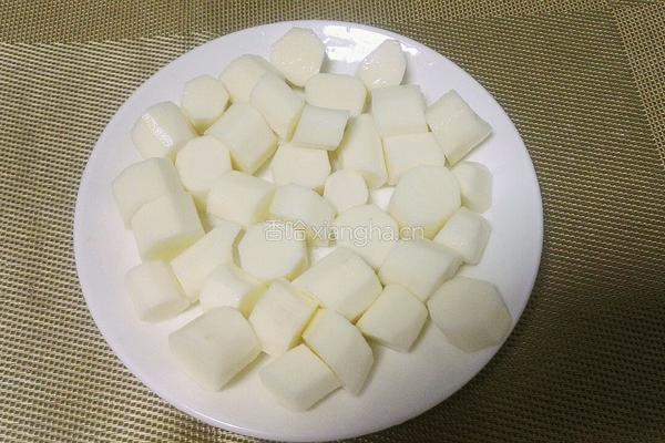 玫瑰馅山药糕的做法图解2