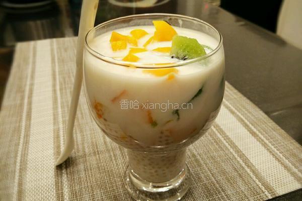 椰浆西米水果捞的做法图解9