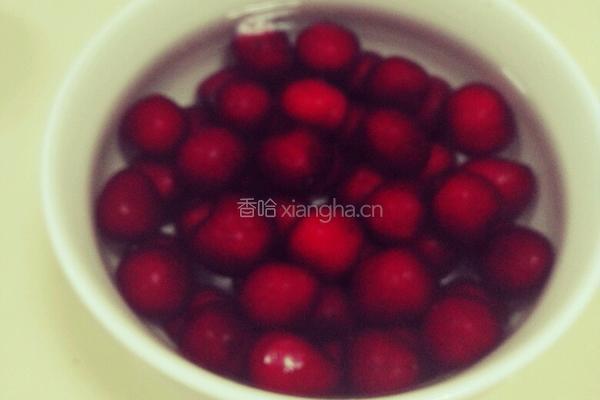 酸奶车厘子的做法图解1
