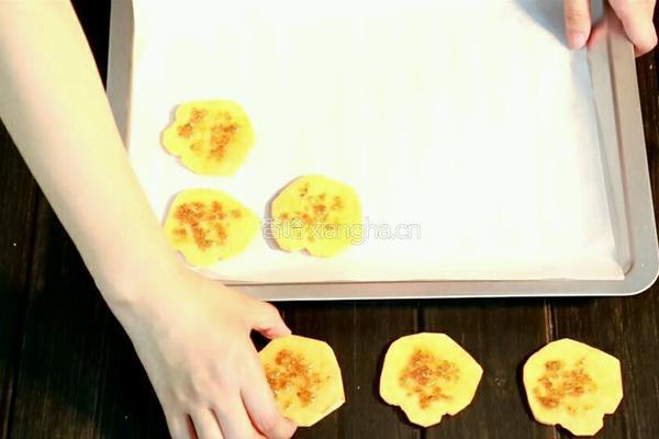 蜜汁红薯片的做法图解4