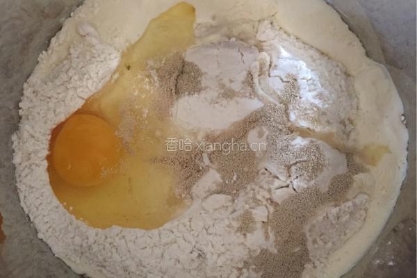 淡奶油吐司的做法图解1